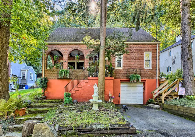 Single family home for sale at 309 Dorothy Louise Dr, Jeannette, PA 15644 | MLS# 1776463