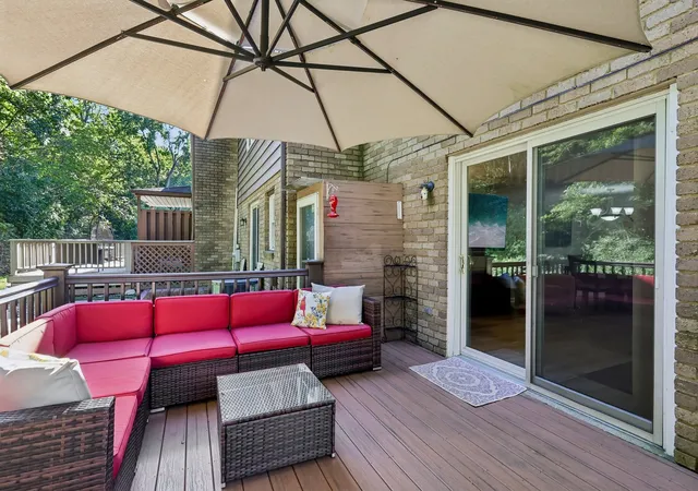 Photo 3 of Townhouse for sale at 327 Joan Of Arc Ct, Jefferson Hills, PA 15025 | MLS# 1776470 | Listing updated on 2026-10-02