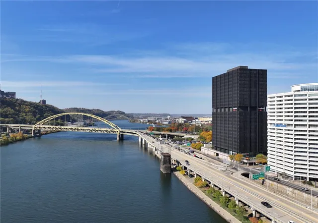 Photo 3 of Condo for sale at 151 Fort Pitt Blvd #1402, Downtown Pgh, PA 15222 | MLS# 1776385 | Listing updated on 2026-10-04