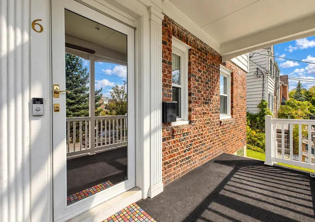 Photo 3 of Single family home for sale at 6 Mechling Way, City Of Greensburg, PA 15601 | MLS# 1776505 | Listing updated on 2026-10-03