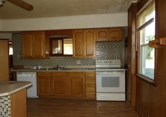 Photo 4 of Single family home for sale at 124 Mill St, Benson Boro, PA 15935 | MLS# 1776507 | Listing updated on 2026-10-07