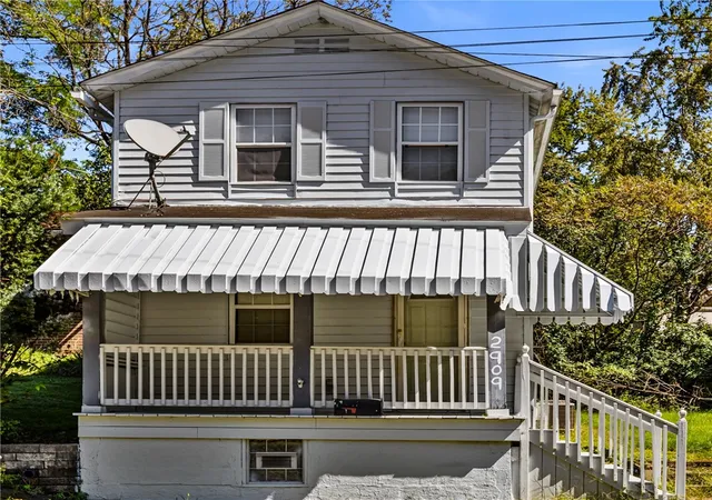 Photo 1 of Single family home for sale at 2909 Mckelvey Rd, Braddock Hills, PA 15221 | MLS# 1776332 | Listing updated on 2026-09-28