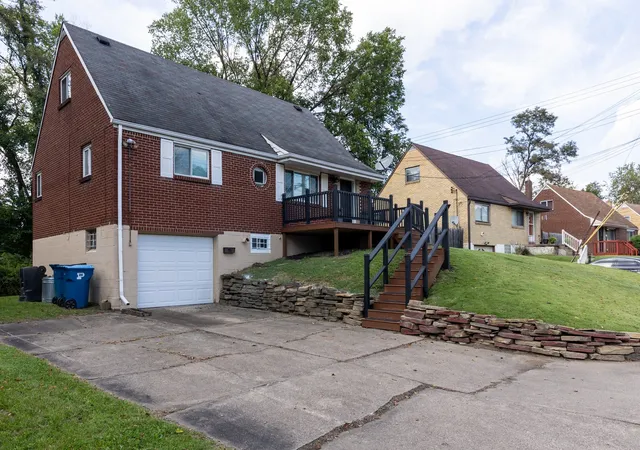 Photo 2 of Single family home for sale at 540 Guylyn Dr, Penn Hills, PA 15235 | MLS# 1776647 | Listing updated on 2026-10-07