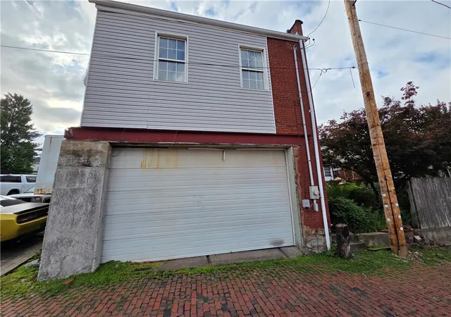 Photo 2 of Single family home for sale at 0 Nickel Way, Pittsburgh, PA 15224 | MLS# 1776687 | Listing updated on 2026-09-29
