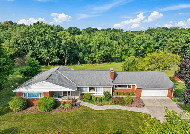 Photo 1 of Single family home for sale at 231 Mckinney Rd, Wexford, PA 15090 | MLS# 1776720 | Listing updated on 2026-09-29