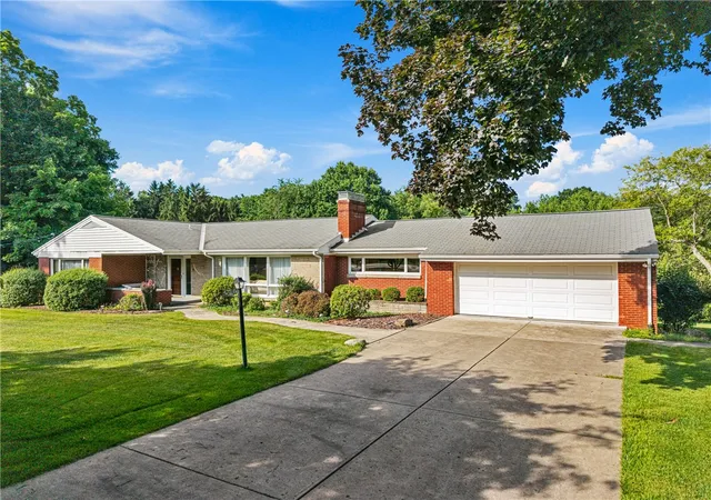 Photo 2 of Single family home for sale at 231 Mckinney Rd, Wexford, PA 15090 | MLS# 1776720 | Listing updated on 2026-09-29