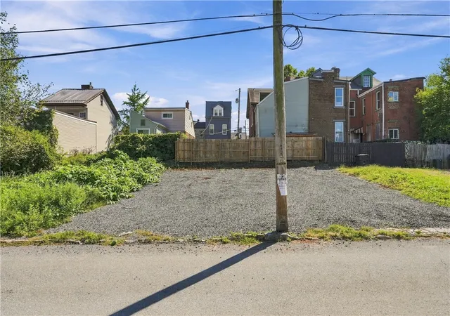 Photo 2 of Land for sale at 847 Lovitt Way, Pittsburgh, PA 15212 | MLS# 1776798 | Listing updated on 2026-09-29