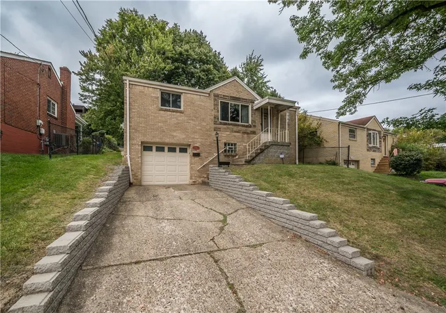 Photo 2 of Single family home for sale at 1346 Kinmount, Banksville/westwood, PA 15205 | MLS# 1776256 | Listing updated on 2026-10-01