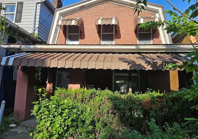 Photo 1 of Single family home for sale at 2255 Almont St, Carrick, PA 15210 | MLS# 1776539 | Listing updated on 2026-09-30