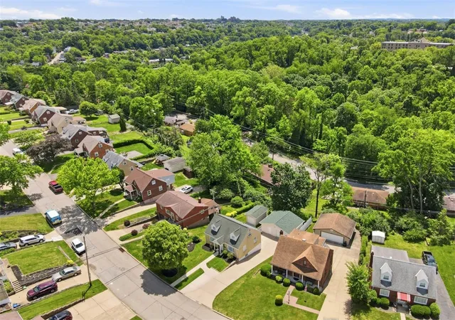 Photo 41 of Single family home for sale at 974 Kirsopp Ave, Banksville/Westwood, PA 15220 | MLS# 1776614 | Listing updated on 2026-10-05