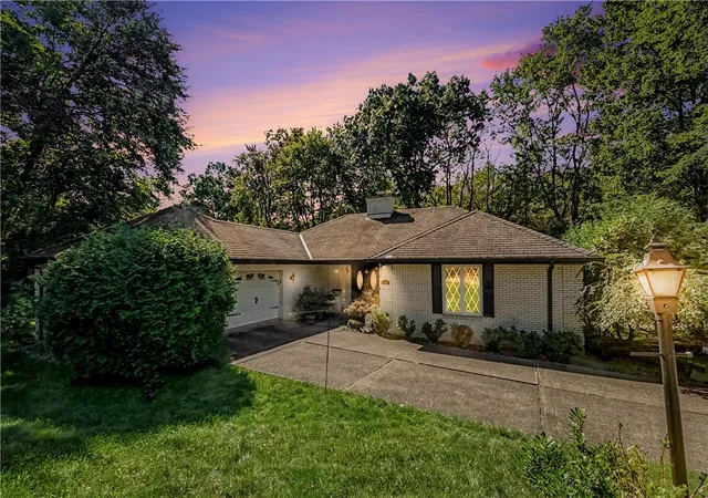 Photo 1 of Single family home for sale at 12 Market Ct, Bradford Woods, PA 15015 | MLS# 1775833 | Listing updated on 2026-10-10