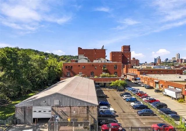 Photo 3 of Condo for sale at 2250 Mary St #208, South Side, PA 15203 | MLS# 1776596 | Listing updated on 2026-10-04