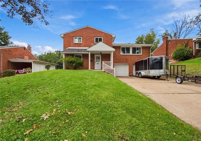 Photo 1 of Single family home for sale at 537 Fieldstone Dr, Monroeville, PA 15146 | MLS# 1776735 | Listing updated on 2026-10-08