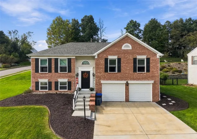 Photo 1 of Single family home for sale at 1101 Fairfield Ln, North Fayette, PA 15057 | MLS# 1776593 | Listing updated on 2026-10-06