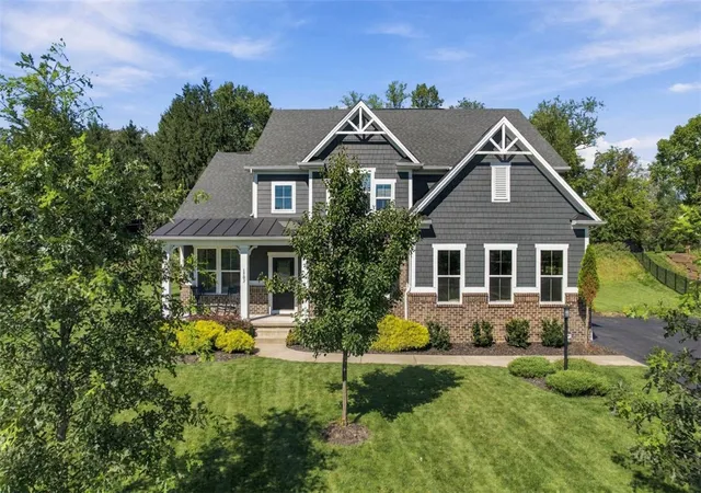 Photo 2 of Single family home for sale at 1763 Stevensan Dr, Franklin Park, PA 15143 | MLS# 1776956 | Listing updated on 2026-10-09