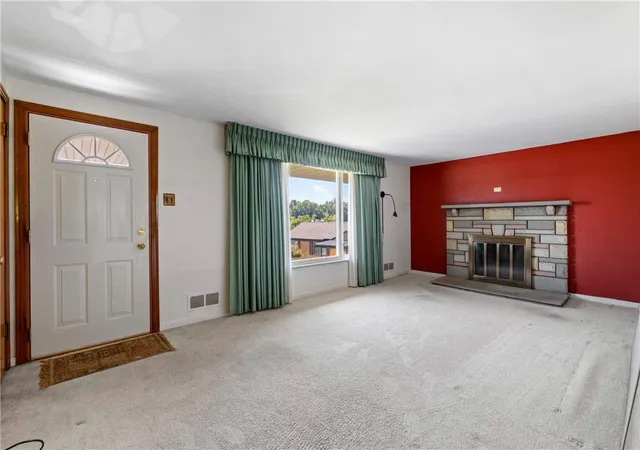Photo 3 of Single family home for sale at 2730 Tarbel St, Brookline, PA 15226 | MLS# 1777001 | Listing updated on 2026-10-02