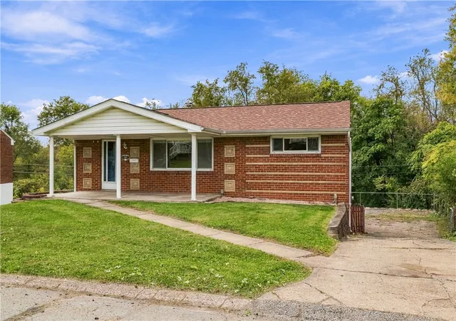 Photo 2 of Single family home for sale at 310 Millport Rd, West Mifflin, PA 15122 | MLS# 1776975 | Listing updated on 2026-10-01