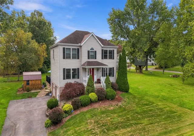 Photo 2 of Single family home for sale at 1129 Seneca, Harmony Boro, PA 16037 | MLS# 1776935 | Listing updated on 2026-10-07