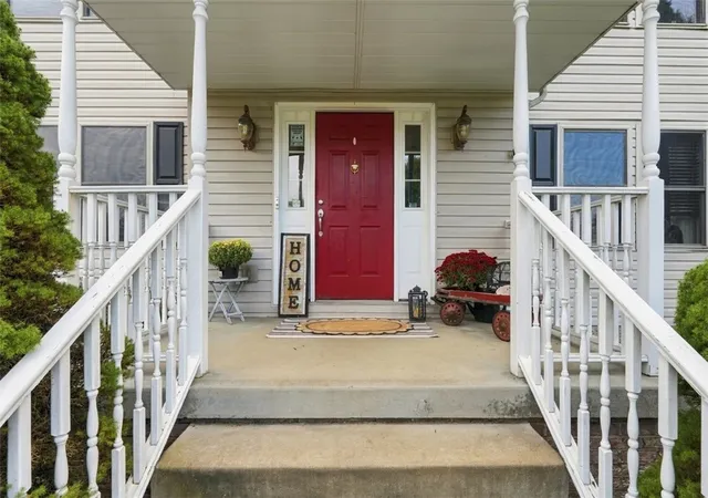 Photo 3 of Single family home for sale at 1129 Seneca, Harmony Boro, PA 16037 | MLS# 1776935 | Listing updated on 2026-10-07
