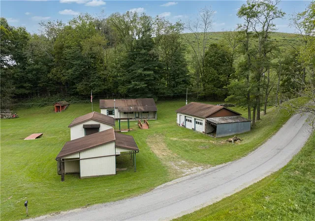 Photo 1 of Manufactured home for sale at 125 Fairview Church Rd, Graysville, PA 15337 | MLS# 1776727 | Listing updated on 2026-10-29