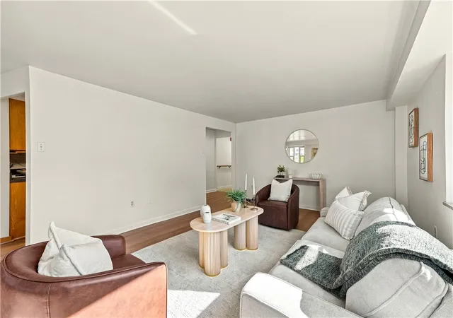Listing Photo 5 - Condo for sale in building located at 4625 5Th Ave, Oakland, PA 15213 - Unit #205