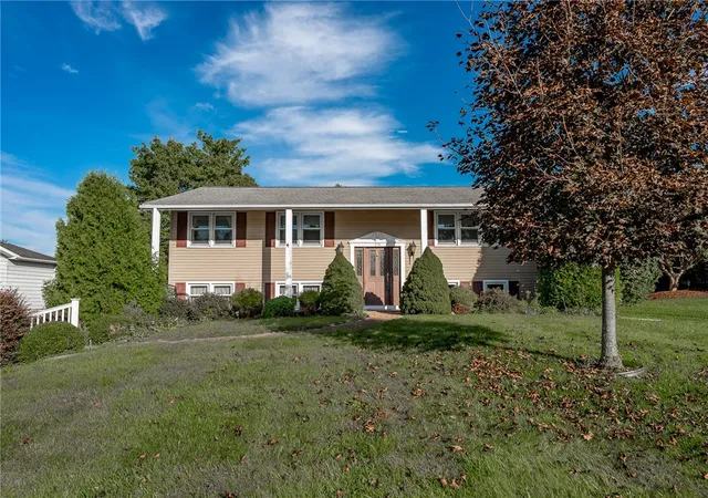 Photo 1 of Sale Pending at 910 Country Ln, White Twp, PA 15701 | MLS# 1777047 | Listing updated on 2026-10-07