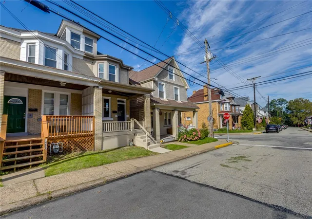 Photo 2 of Single family home for sale at 1489 Park Blvd, Dormont, PA 15216 | MLS# 1777036 | Listing updated on 2026-10-09