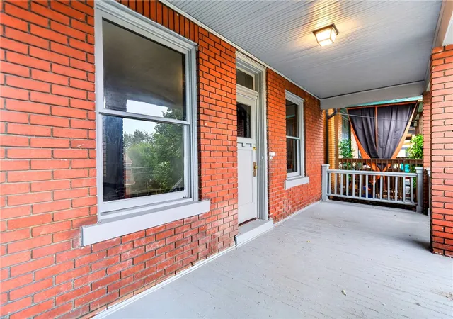 Photo 3 of Single family home for sale at 28 Waldorf St, Observatory Hill, PA 15214 | MLS# 1777020 | Listing updated on 2026-10-02
