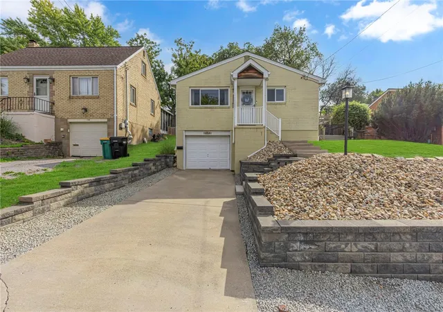 Photo 1 of Single family home for sale at 134 2nd Avenue, Ross Twp, PA 15229 | MLS# 1777171 | Listing updated on 2026-10-06