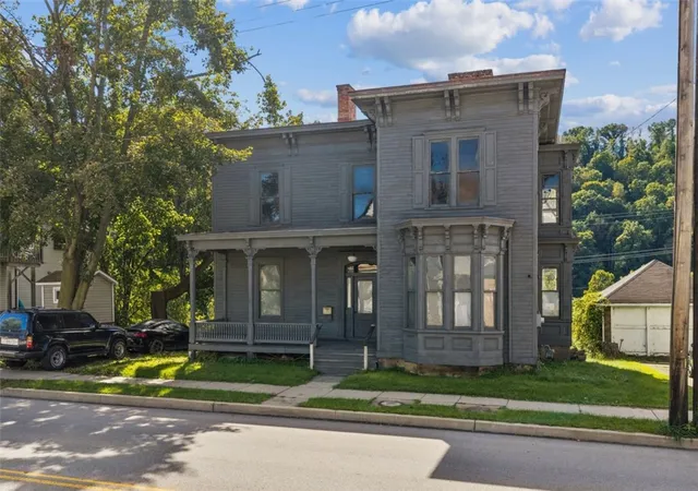 Photo 1 of Single family home for sale at 1324 3rd Avenue, New Brighton, PA 15066 | MLS# 1776929 | Listing updated on 2026-10-01