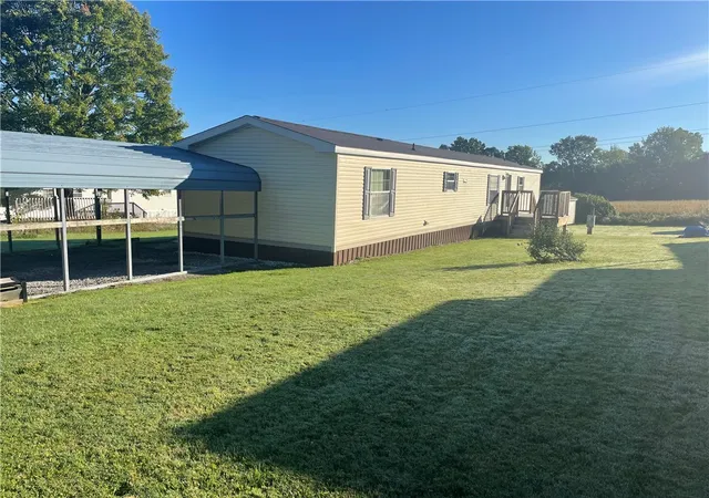 Photo 1 of Manufactured home for sale at 1 Grandview Dr #30, Perry Twp, PA 16130 | MLS# 1777235 | Listing updated on 2026-10-02