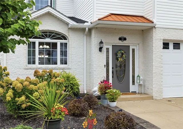 Photo 3 of Condo for sale at 101 Chateau Dr, Center Twp, PA 15001 | MLS# 1776589 | Listing updated on 2026-10-08