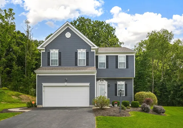 Photo 2 of Sale Pending at 513 Royal Ct, North Fayette, PA 15057 | MLS# 1777267 | Listing updated on 2026-10-06