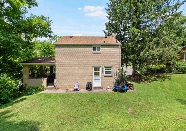 Photo 3 of Single family home for sale at 145 Payne Dr, Penn Hills, PA 15235 | MLS# 1777246 | Listing updated on 2026-10-01