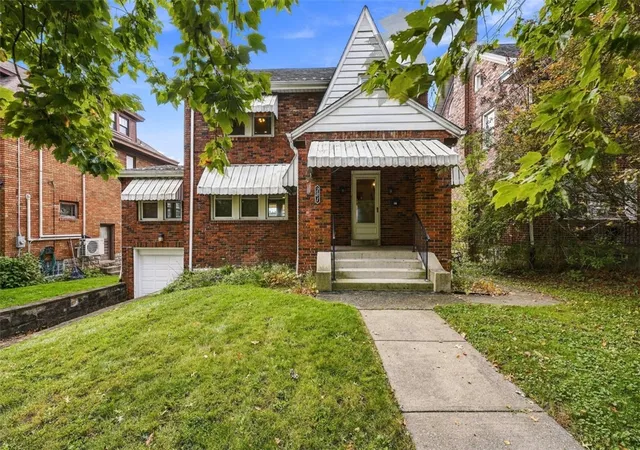 Photo 1 of Single family home for sale at 281 Arden Rd, Mt Lebanon, PA 15216 | MLS# 1777157 | Listing updated on 2026-10-11