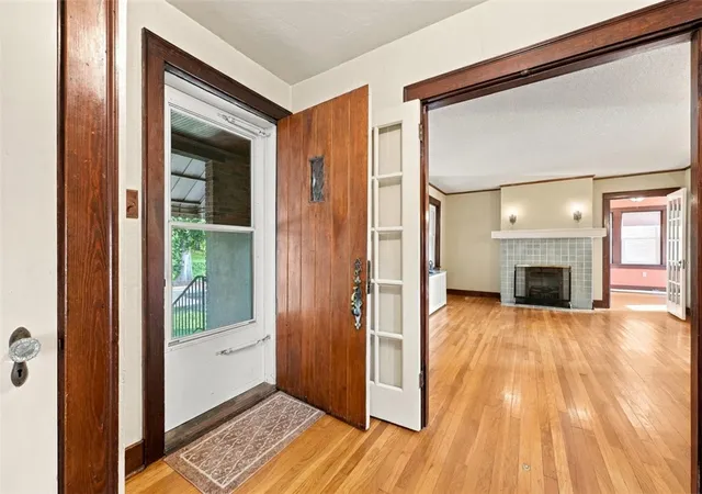 Photo 3 of Single family home for sale at 281 Arden Rd, Mt Lebanon, PA 15216 | MLS# 1777157 | Listing updated on 2026-10-11