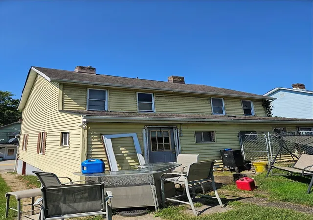Photo 3 of Single family home for sale at 2146 Keystone Ave, Hempfield Twp, PA 15601 | MLS# 1776793 | Listing updated on 2026-10-01