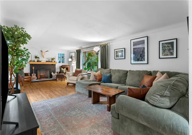 Photo 2 of Single family home for sale at 1260 Laurel Hl Dr, West Homestead, PA 15120 | MLS# 1777242 | Listing updated on 2026-10-03