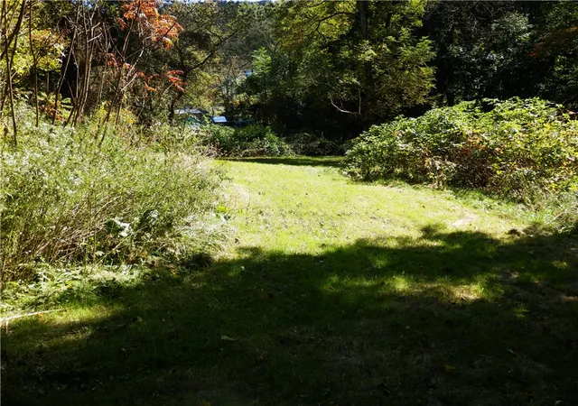 Photo 4 of Single family home for sale at 105 Charles St, Hooversville Boro, PA 15936 | MLS# 1777308 | Listing updated on 2026-10-02