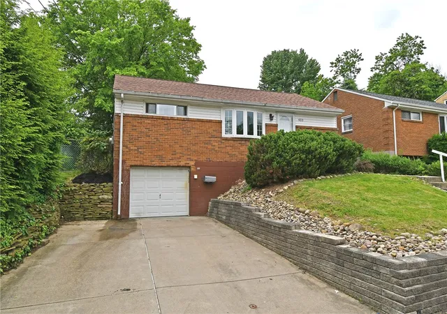 Photo 1 of Single family home for sale at 433 Ridgemont Dr, Pittsburgh, PA 15220 | MLS# 1777351 | Listing updated on 2026-10-02