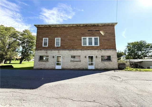 Photo 1 of Single family home for sale at 233 Keim St, Jerome, PA 15937 | MLS# 1777215 | Listing updated on 2026-10-02