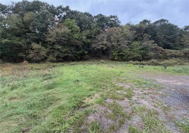 Photo 2 of Land for sale at 2520 Warrendale Bayne Rd, Baden, PA 15005 | MLS# 1777404 | Listing updated on 2026-10-02
