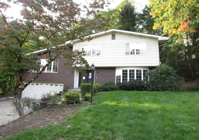 Photo 1 of Single family home for sale at 3808 Edinburg Dr, Murrysville, PA 15668 | MLS# 1777450 | Listing updated on 2026-10-02