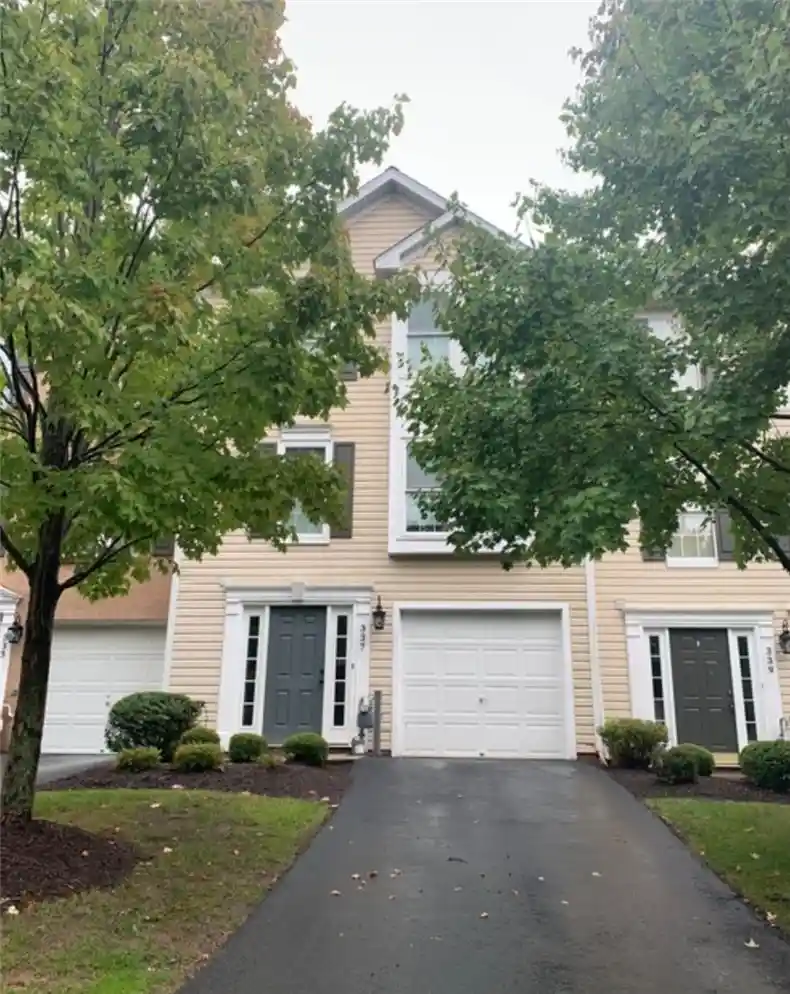 Listing Photo 1 - Condo for sale in 337 Murrays Ln located at 337 Murrays Ln, Pittsburgh, PA 15234 - Unit 337 Murrays Ln