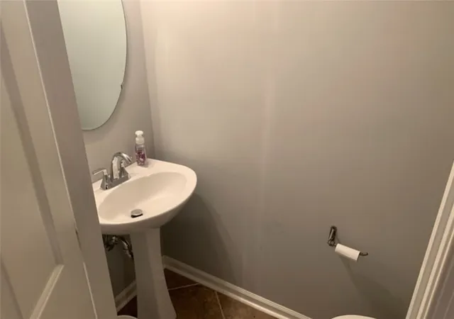 Listing Photo 5 - Condo for sale in building located at 337 Murrays Ln, Pittsburgh, PA 15234
