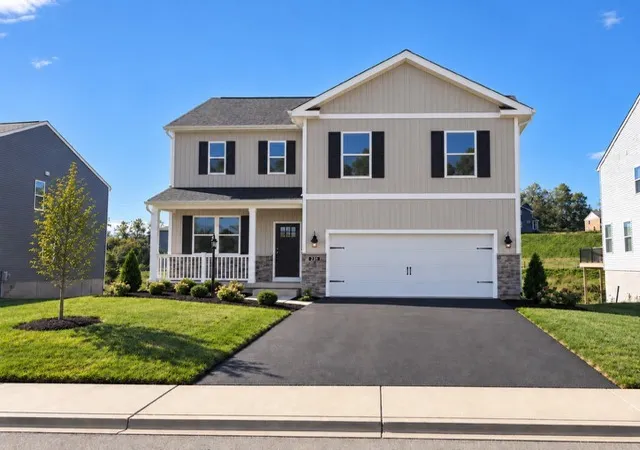 Single family home for sale at 231 Rolling Ml Ln, Finleyville, PA 15332 | MLS# 1777527