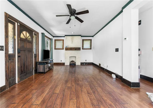 Photo 3 of Single family home for sale at 701 Stanley Ave, Springdale, PA 15144 | MLS# 1777588 | Listing updated on 2026-10-04