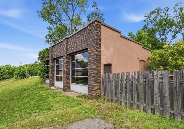Photo 2 of Multi family home for sale at 3762 Saxonburg Blvd, Pittsburgh, PA 15238 | MLS# 1777583 | Listing updated on 2026-10-06