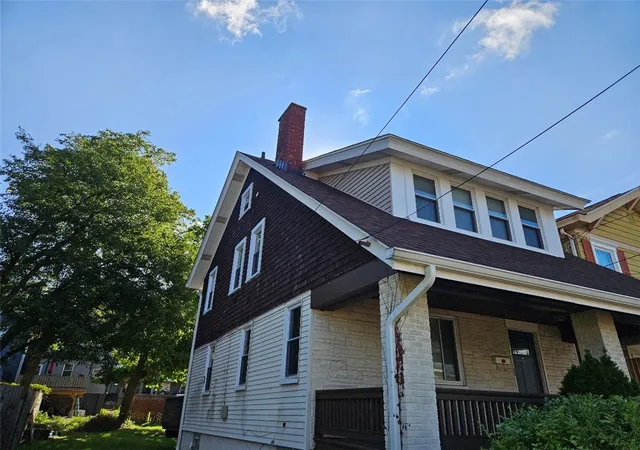 Photo 2 of Single family home for sale at 58 Evans Ave, Ingram, PA 15205 | MLS# 1777791 | Listing updated on 2026-10-07