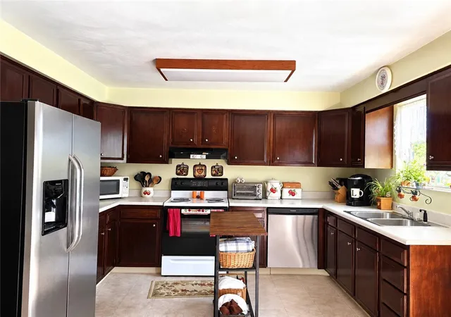 Photo 3 of Single family home for sale at 102 Carol Dr, Buffalo Twp, PA 16055 | MLS# 1777674 | Listing updated on 2026-10-06